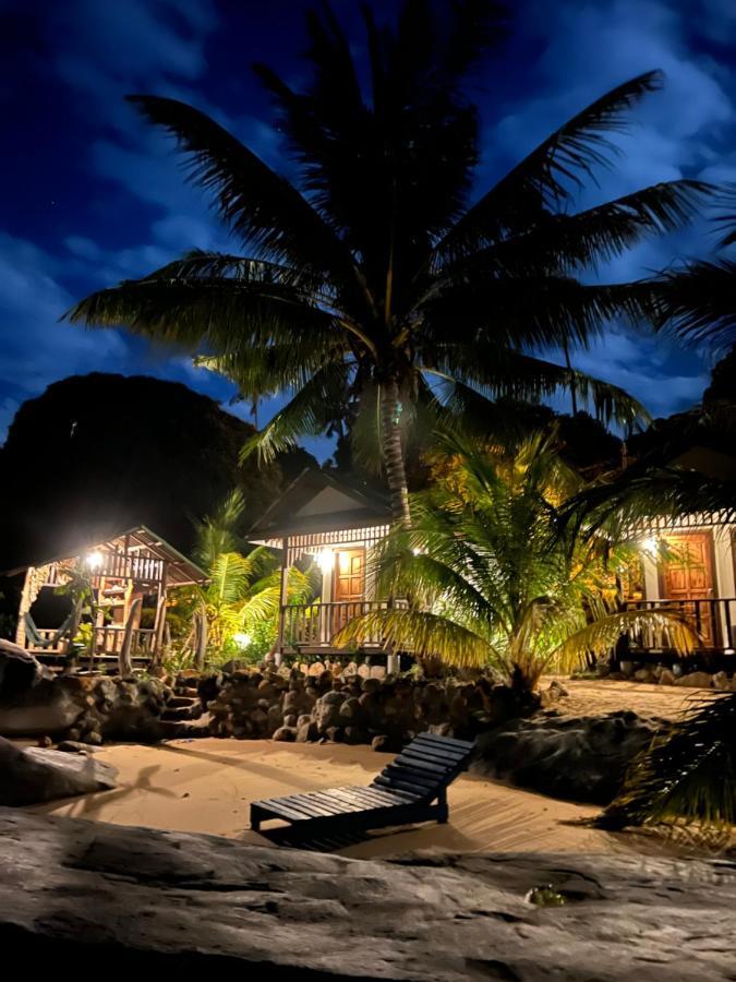 Beach House Kampung Genting Экстерьер фото