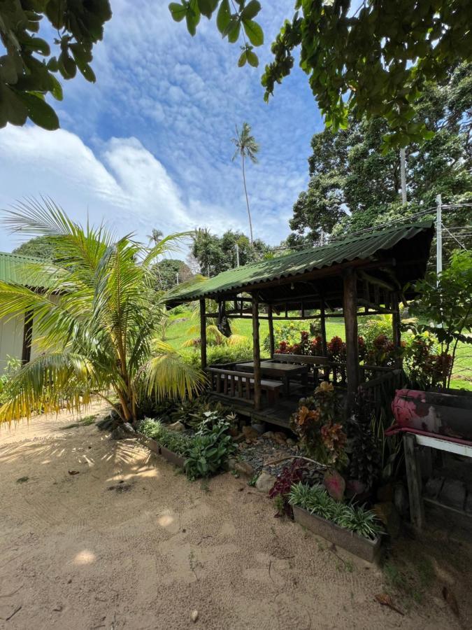Beach House Kampung Genting Экстерьер фото