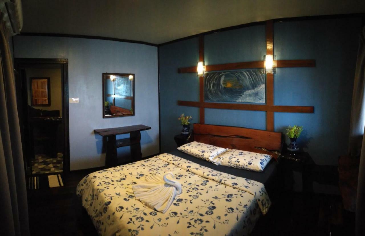 Beach House Kampung Genting Экстерьер фото